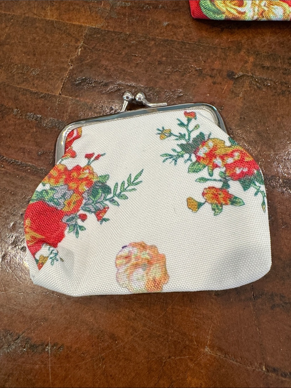 Floral Clasp Coin Purse - Red, Pink, Blue, Black, Cream - Picture 3 of 9